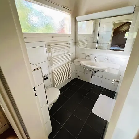 Large Flats, Hwa - Self Checkin Appartement