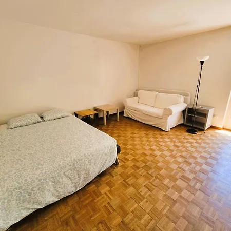 Center Flats With Balcony - Rigid * 苏黎世