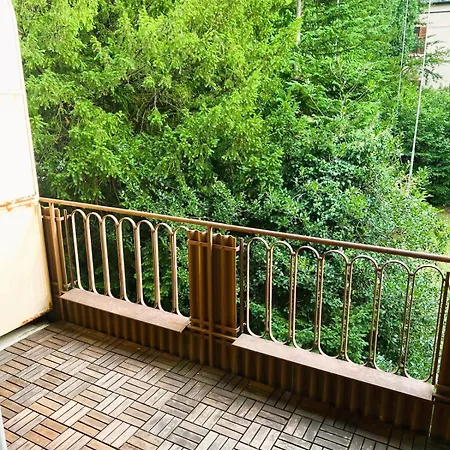 Center Flats With Balcony - Rigid 公寓 *