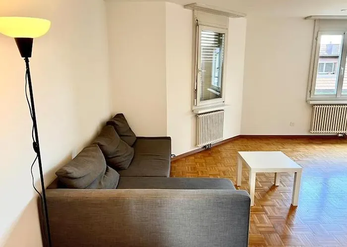 Large Flats, Hwa - Self Checkin Zurigo