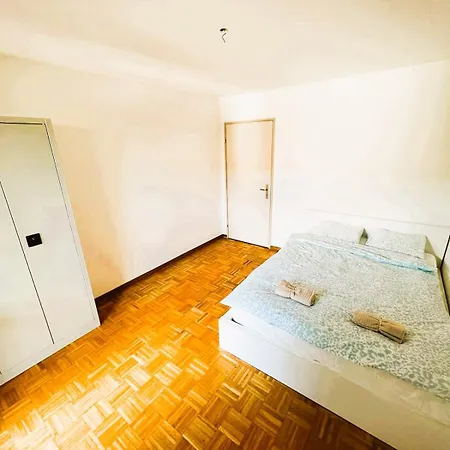 Large Flats, Hwa - Self Checkin Apartment Zurich