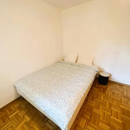 With View And Balcony In The Center Of Hwa Apartment Zürich