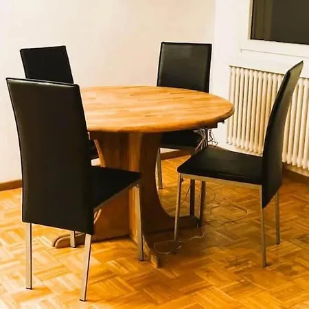 Апартаменти Apartments Close To Lake In The Center Of Zurich Hwa - Self Checkin *
